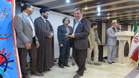  دانشکده بهداشت دامغان